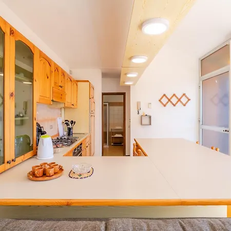 Joly House 아파트 *